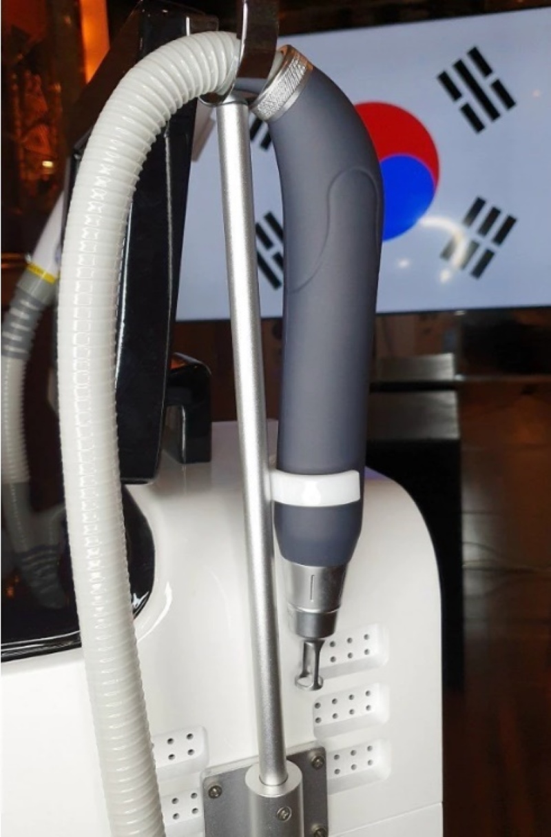 Nguyên lý hoạt động của máy laser Dermalux II 2in1 Nguyên lý hoạt động của máy laser Dermalux II 2in1